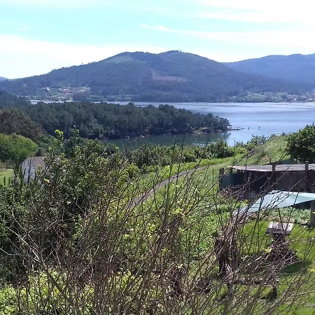 Holiday home Turisticas: Pto De Compostela Catasueiro