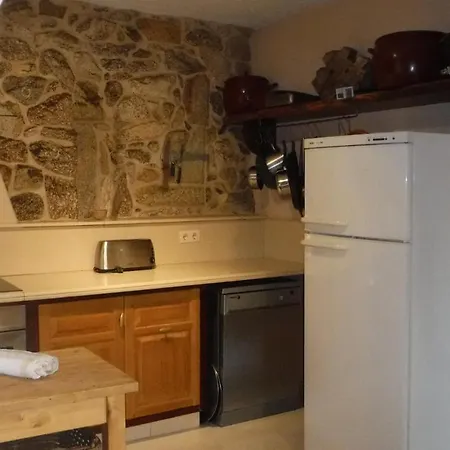 Turisticas: Pto De Compostela Holiday home Catasueiro